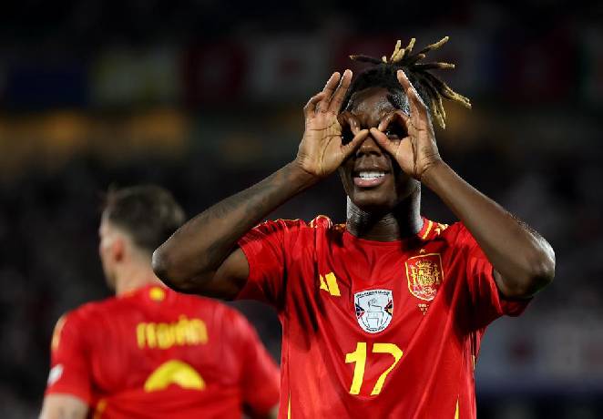 Lời nguyền của Tây Ban Nha khi gặp chủ nhà World Cup, Euro 