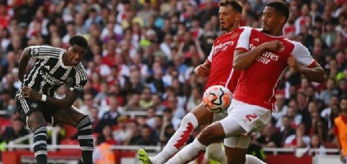 Peter Schmeichel : 'Cậu ấy lo sợ Saka nên đã khiến M.U thủng lưới'