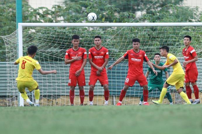 Danh sách 34 cầu thủ U22 Việt Nam tập trung và đá giao hữu với ĐT Việt Nam