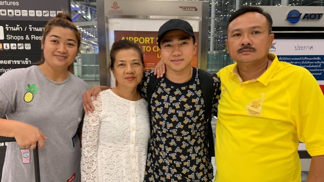 Việt Nam vs Thái Lan: 'Messi Thái' không dám xem trận siêu kinh điển ĐNÁ