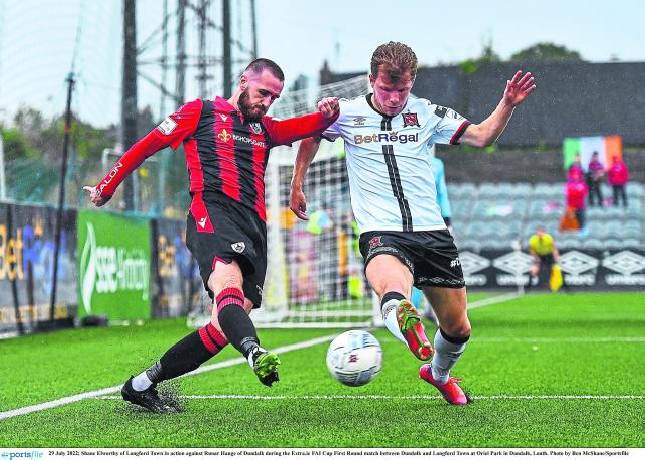 Nhận định, soi kèo Cobh Ramblers vs Longford Town, 23h00 ngày 5/6