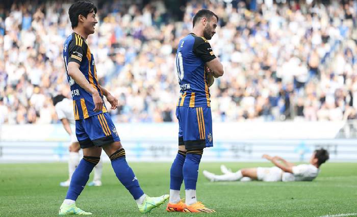 Soi kèo phạt góc Suwon vs Ulsan Hyundai, 14h30 ngày 6/6