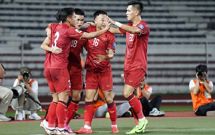 Soi kèo góc Việt Nam vs Philippines, 19h00 ngày 6/6