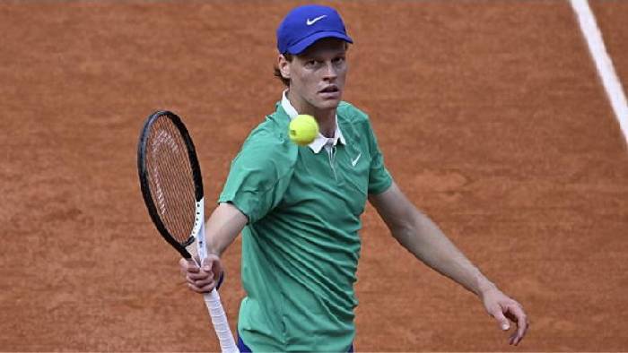 Sinner giải mã ‘ngựa ô’ Bublik, vào bán kết Roland Garros 2025