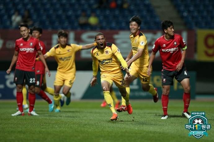 Nhận định, soi kèo Gwangju vs Bucheon, 17h00 ngày 5/7