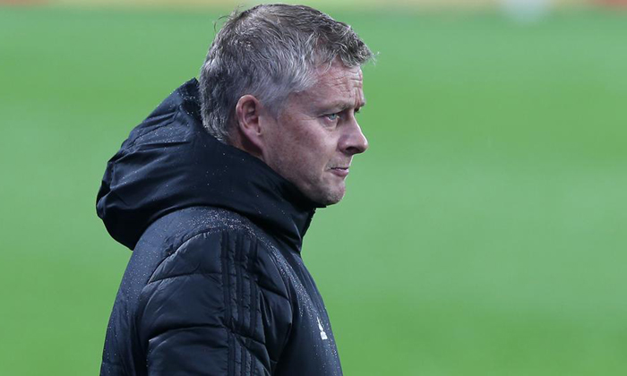 Solskjaer lên tiếng về tương lai sau khi MU thua Istanbul Basaksehir