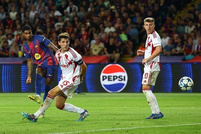 Soi kèo phạt góc Club Brugge vs Barcelona, 3h00 ngày 6/11