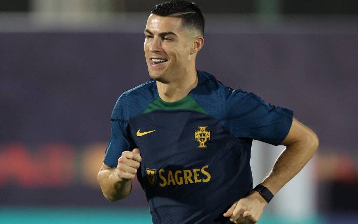 Chính thức: Ronaldo có bến đỗ mới, nhận lương gần 200 triệu euro/mùa