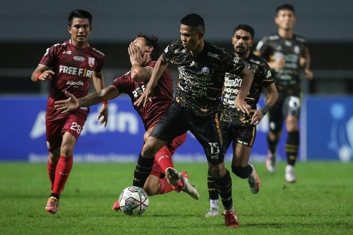 Soi kèo tài xỉu Persis vs RANS hôm nay 18h30 ngày 6/12