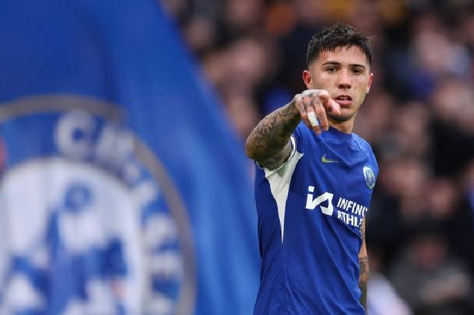 Những cầu thủ Premier League đứng trước nguy cơ ngồi ngoài vì thẻ phạt