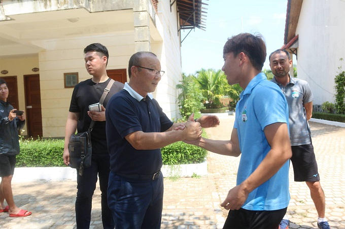 Thầy Park trở lại dẫn dắt U22 Việt Nam và thêm 'quân sư bí ẩn'