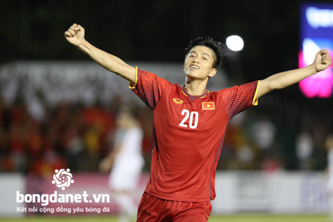 Văn Đức không dự King's Cup cùng ĐT Việt Nam?