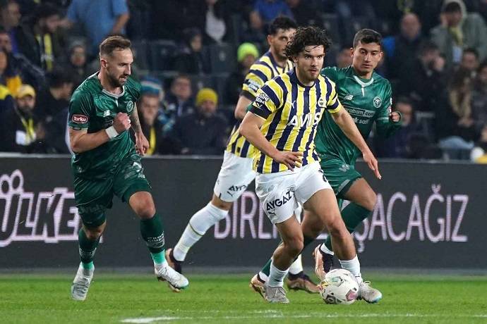 Nhận định, soi kèo Konyaspor với Fenerbahce, 0h00 ngày 7/5: Bám đuổi