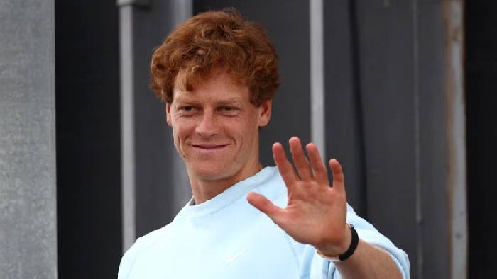 Sinner chính thức hết án doping, sẵn sàng tái xuất ở Rome Masters 2025