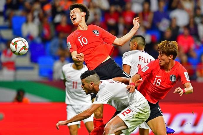 Soi kèo phạt góc Hàn Quốc vs Chile, 18h00 ngày 6/6