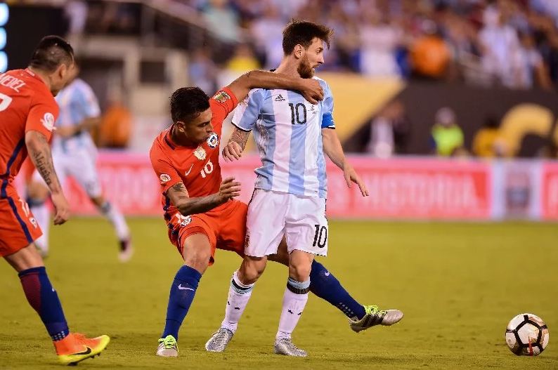 Tỷ lệ bóng đá hôm nay 6/7: Argentina vs Chile