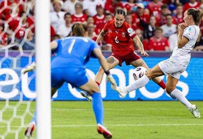 Soi kèo góc nữ Thuỵ Sĩ vs nữ Iceland, 2h00 ngày 7/7