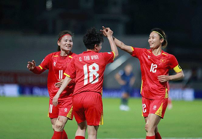 Tuyển nữ Việt Nam và Thái Lan cùng thắng đậm ở giải nữ Đông Nam Á