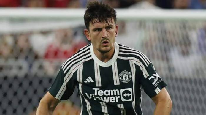 M.U vỡ vụn hàng thủ, Maguire ra quyết định đầy 'táo bạo'