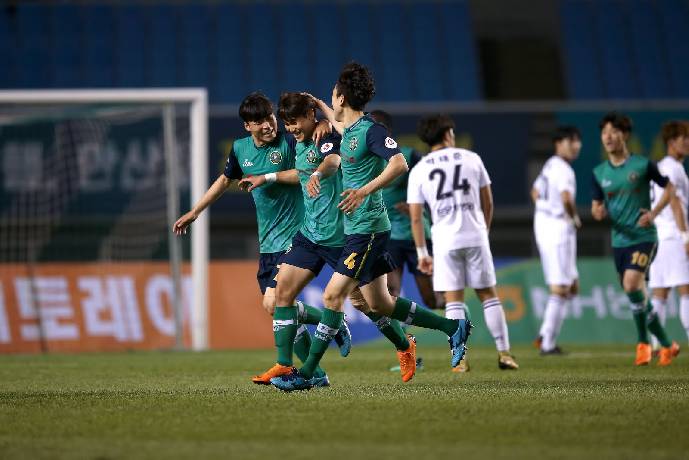 Nhận định, soi kèo Seongnam vs Ansan Greeners, 17h00 ngày 6/9: Thu hẹp khoảng cách với top 5
