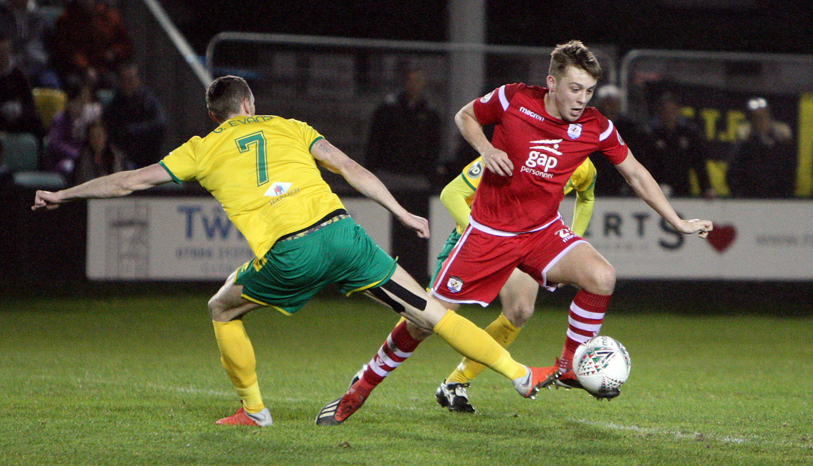 Nhận định Connahs Quay Nomads vs Barry Town Afc, 22h00 ngày 20/3