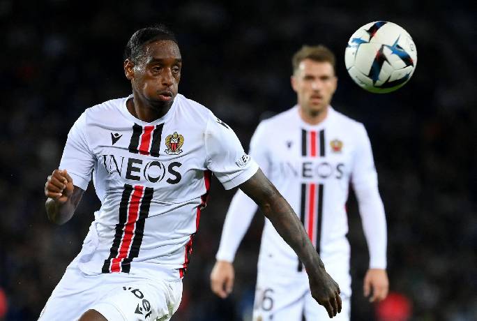 Soi kèo tài xỉu Slovacko vs Nice hôm nay, 23h45 ngày 6/10