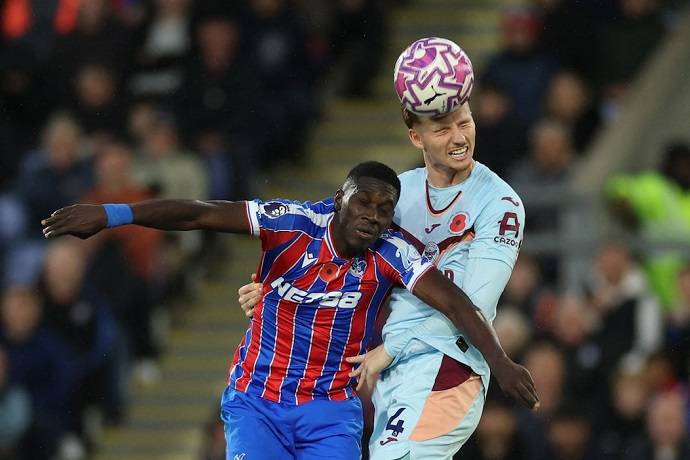 Siêu máy tính dự đoán Crystal Palace vs AZ Alkmaar, 3h00 ngày 7/11