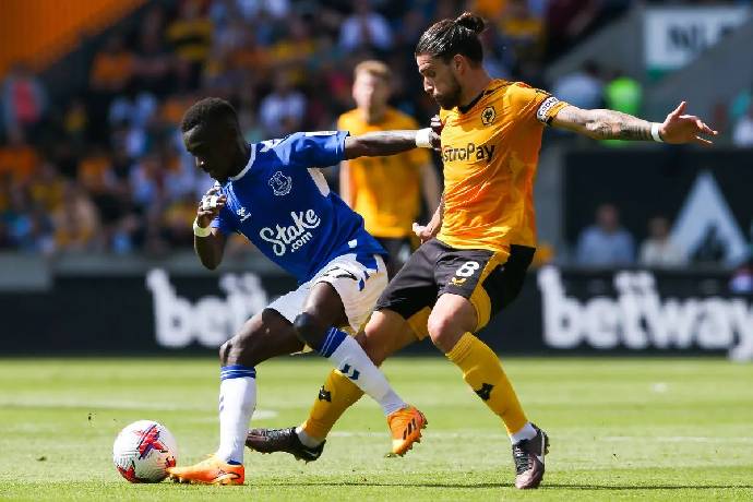 Soi kèo phạt góc Everton vs Wolves, 2h30 ngày 8/1