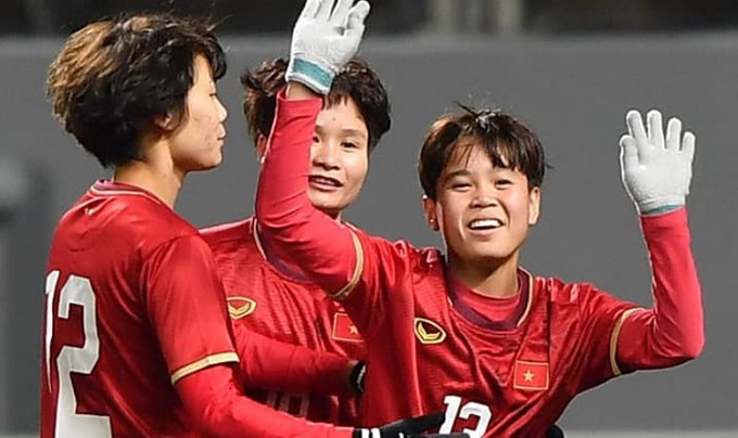 Ngân Thị Vạn Sự và Nguyễn Quang Hải có xuất phát điểm trùng hợp lạ kỳ