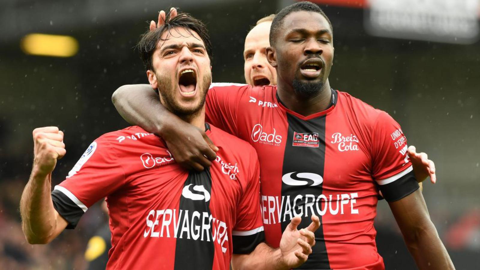 Tỷ lệ bóng đá Cúp C2 châu Âu hôm nay 7/3: Rennes vs Arsenal