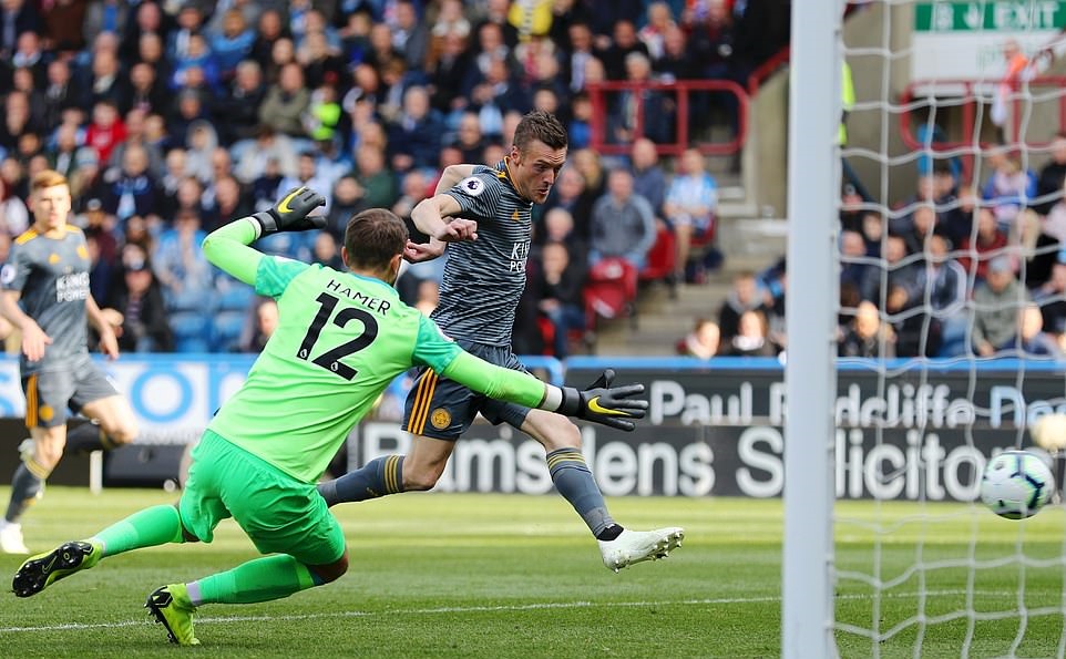 Video Huddersfield 1-4 Leicester City (Premier League, Ngoại hạng Anh vòng 33)