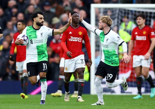 Bị MU cầm hòa, Liverpool mất ngôi đầu bảng vào tay Arsenal