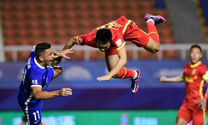 Soi kèo phạt góc Wuhan Yangtze vs Hebei, 16h30 ngày 7/6
