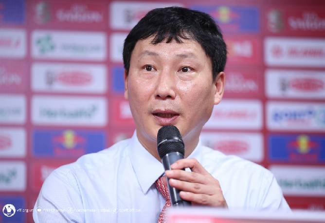 Báo Hàn Quốc ca ngợi phép thuật của HLV Kim Sang Sik