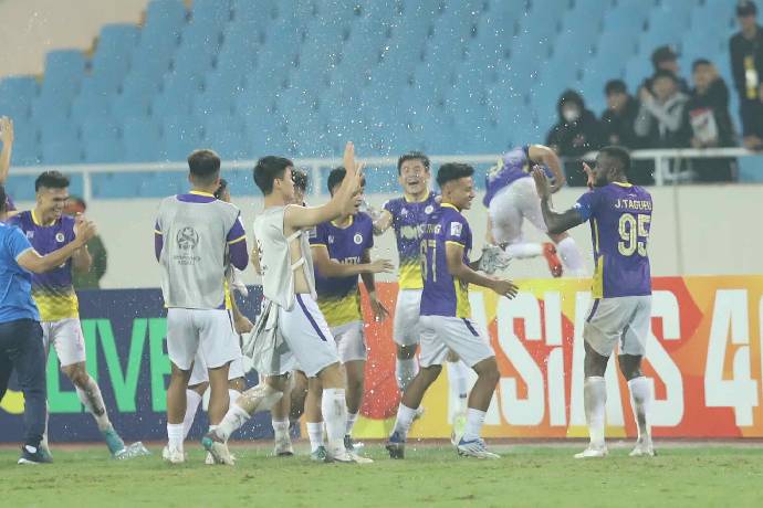 Đánh bại đương kim vô địch C1 châu Á, CLB Hà Nội được thưởng hậu hĩnh ngay sau trận