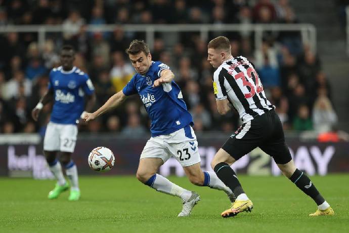 Soi kèo phạt góc Everton vs Newcastle, 02h30 ngày 8/12