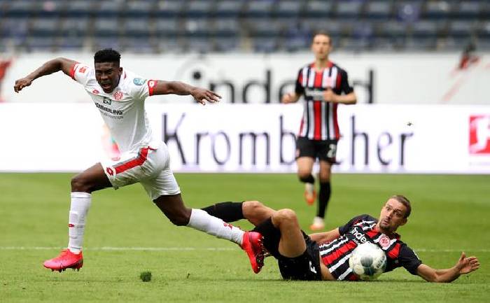Mainz vs Eintracht Frankfurt (21h30 9/1): Đại bàng bay cao