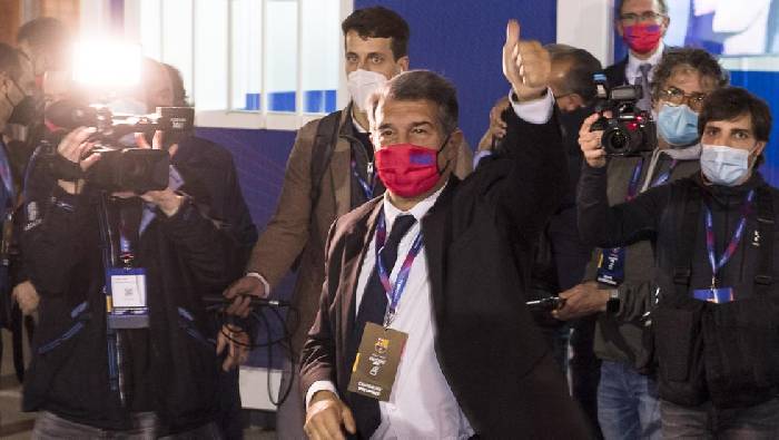 Tin chuyển nhượng 8/3: Tân chủ tịch Laporta tự tin sẽ giữ chân Messi