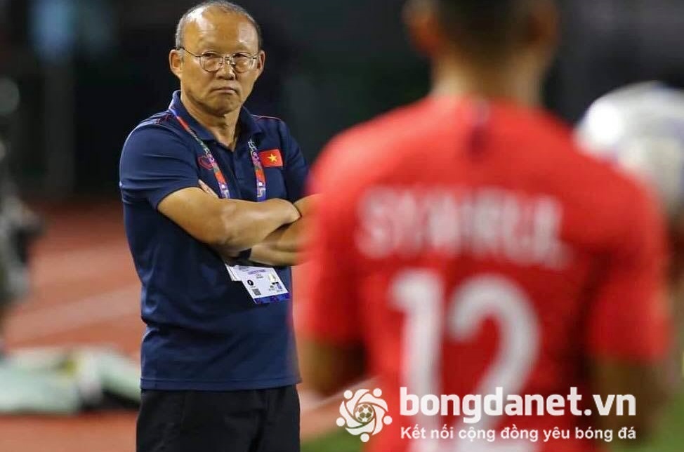 HLV Park Hang Seo bị treo giò 4 trận ở AFF Cup 2020, thực hư ra sao?