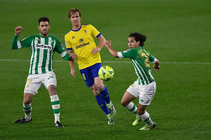 Phân tích kèo hiệp 1 Real Betis vs Cadiz, 21h15 ngày 9/4
