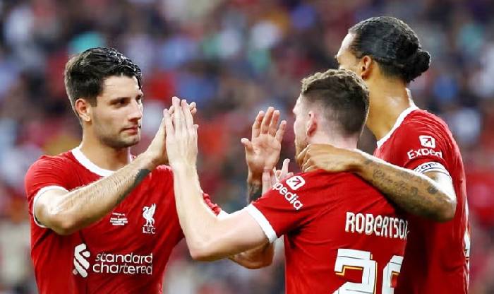 'Cậu ấy không muốn rời Liverpool, lương 90 củ / mùa cũng vô dụng'