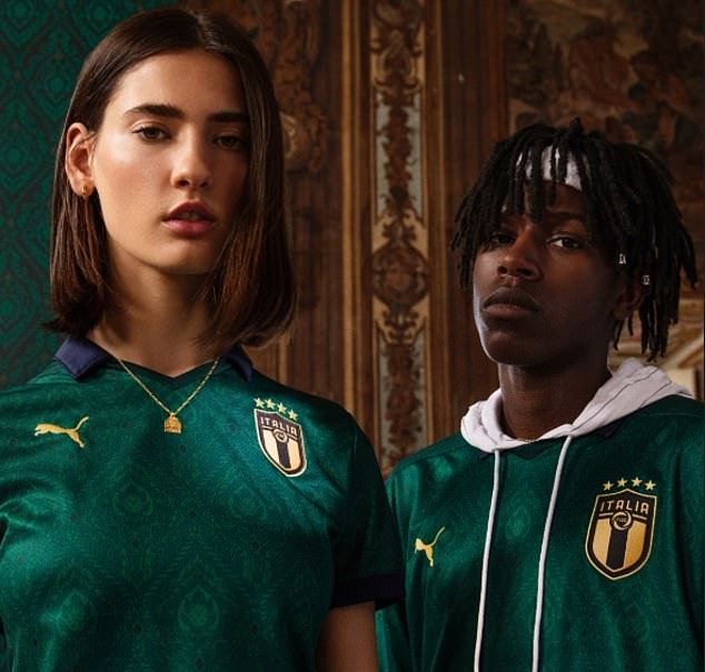 ĐT Italy không còn mang sắc áo thiên thanh