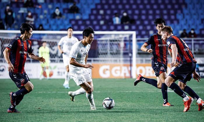 Soi kèo tài xỉu Daegu vs Suwon hôm nay, 17h ngày 9/10