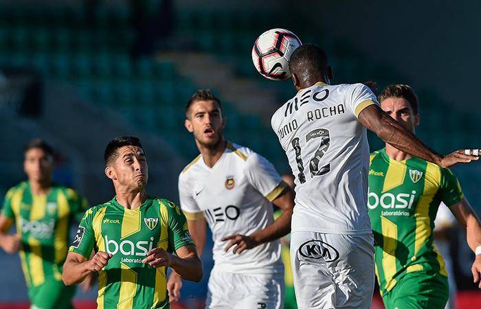 Nhận định, soi k&egrave;o Tondela vs Rio Ave, 03h15 ng&agrave;y 10/3: Bất ph&acirc;n thắng bại