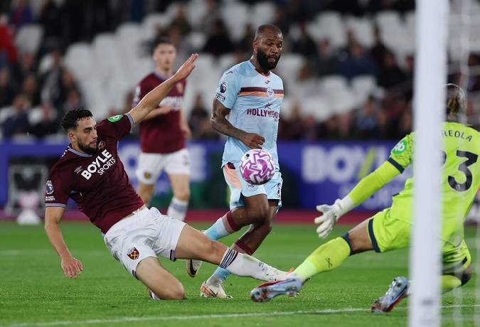 Si&ecirc;u m&aacute;y t&iacute;nh dự đo&aacute;n West Ham vs Brentford, 2h30 ng&agrave;y 10/3