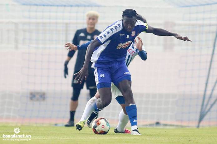 HLV Polking giải thích lý do loại cầu thủ có giá trị cao gấp 2 lần Công Phượng