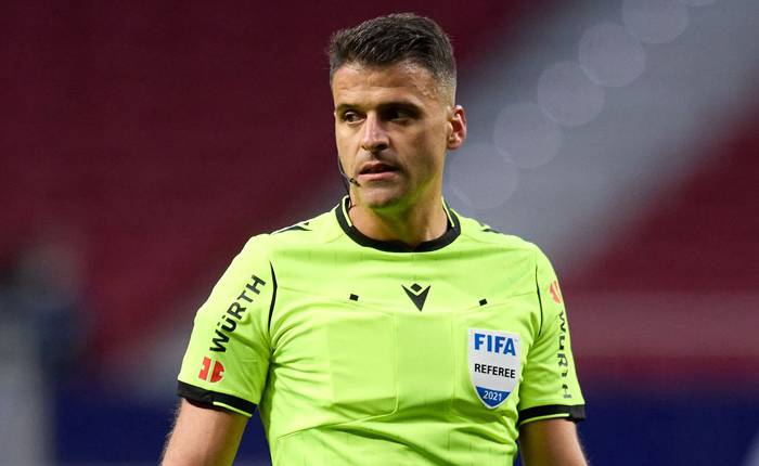 Trọng tài bắt chính trận Real Madrid vs Barcelona: Gil Manzano thay Mateu Lahoz