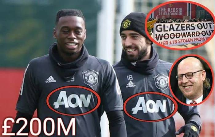 Để CĐV làm loạn, MU mất hợp đồng 200 triệu Bảng