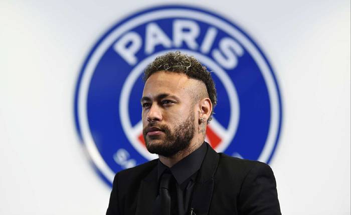 Neymar lợi dụng Barcelona để kiếm hợp đồng mới với PSG?