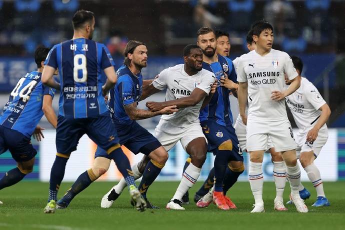 Soi kèo góc Gimcheon Sangmu vs Suwon, 17h30 ngày 9/7